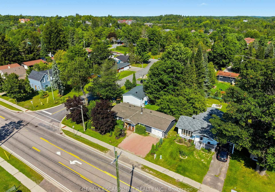 25-wellington-street-bracebridge-ontario-x13723246