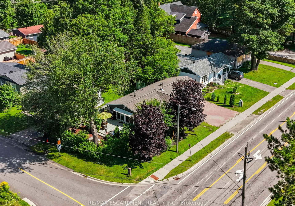 25-wellington-street-bracebridge-ontario-x13723246