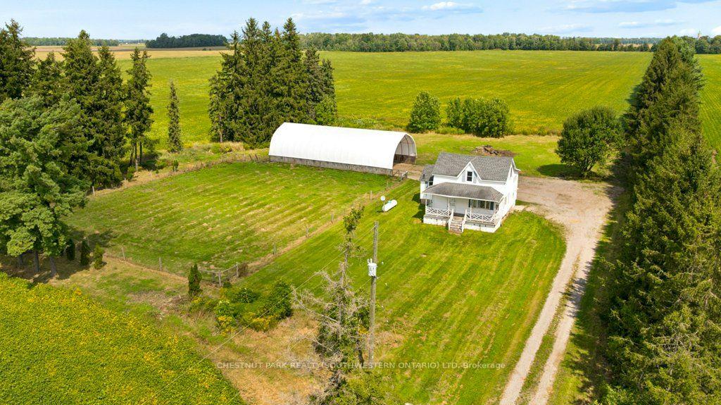 5480-42-line-west-perth-ontario-x13723276