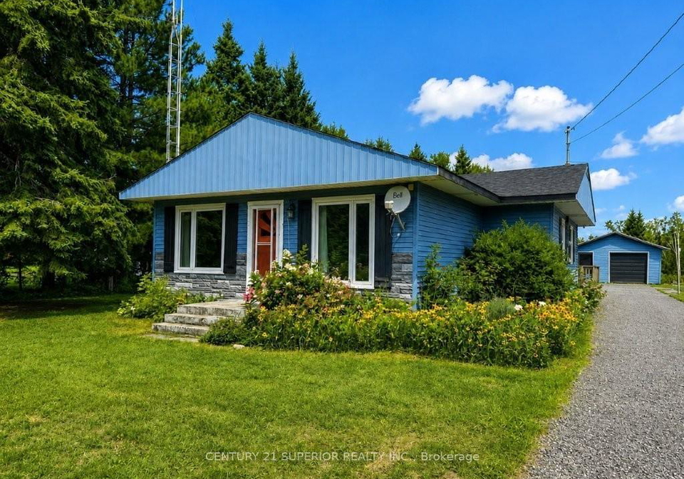 119-hwy-582-thunder-bay-remote-area-ontario-x13723302