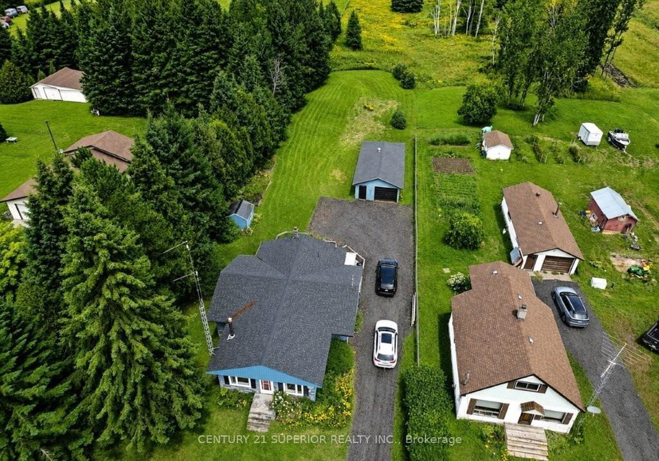 119-hwy-582-thunder-bay-remote-area-ontario-x13723302