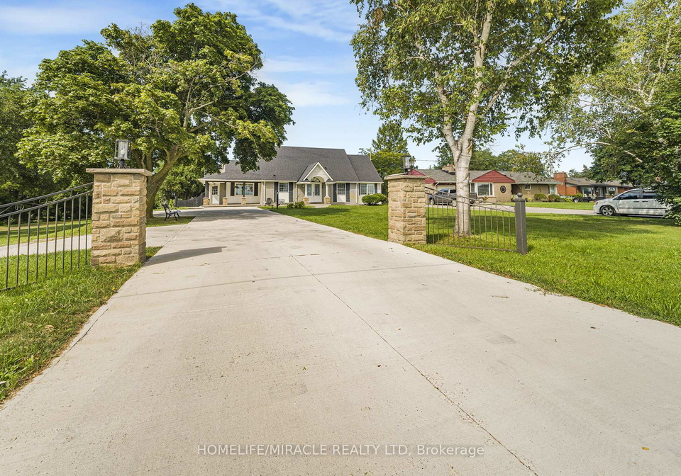 8793-thorold-stone-road-niagara-falls-ontario-x13723318