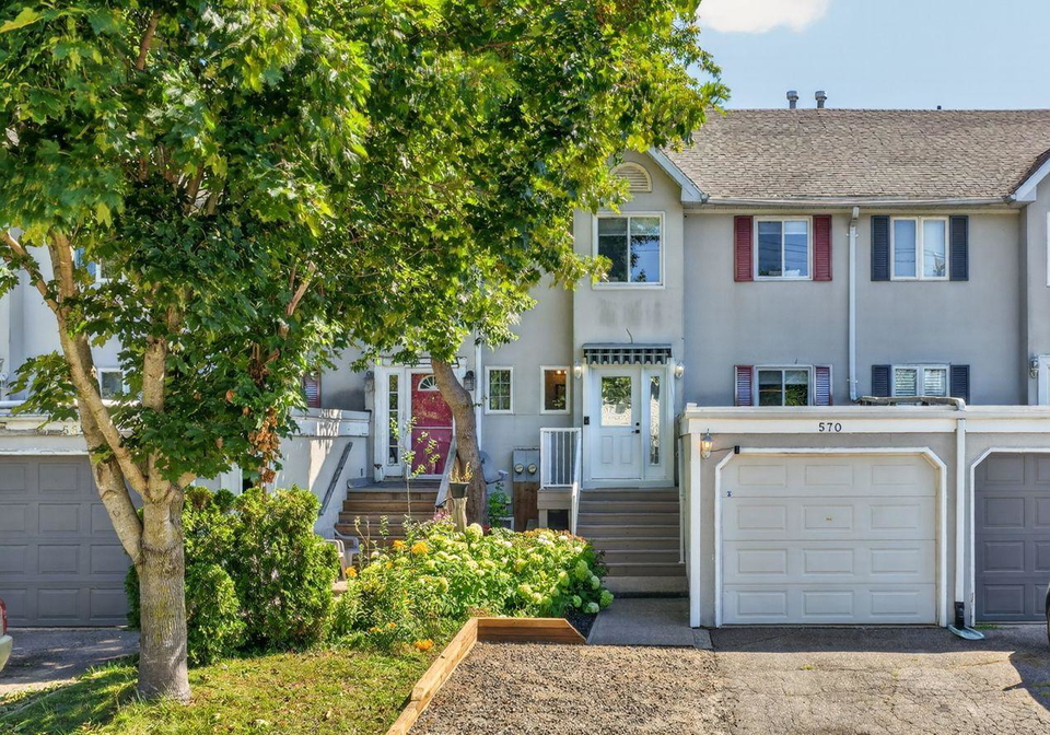 570-john-street-s-gravenhurst-ontario-x13723356