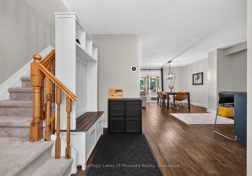 570-john-street-s-gravenhurst-ontario-x13723356