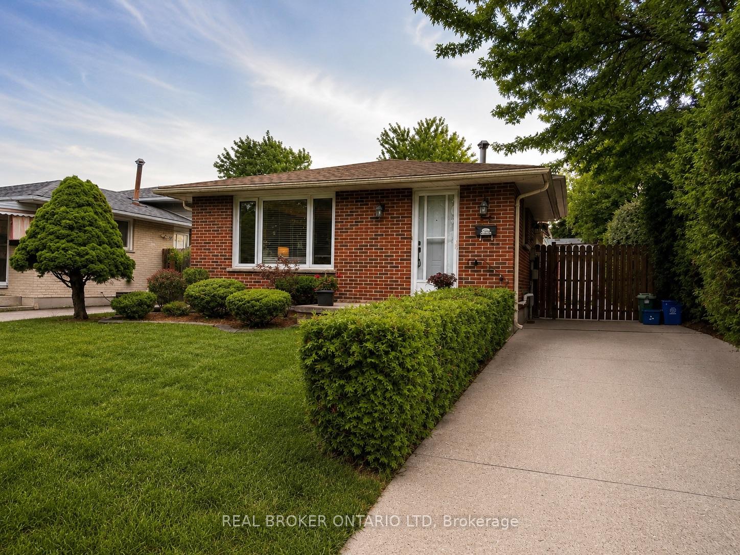 95-clifton-crescent-s-london-south-ontario-x13723364
