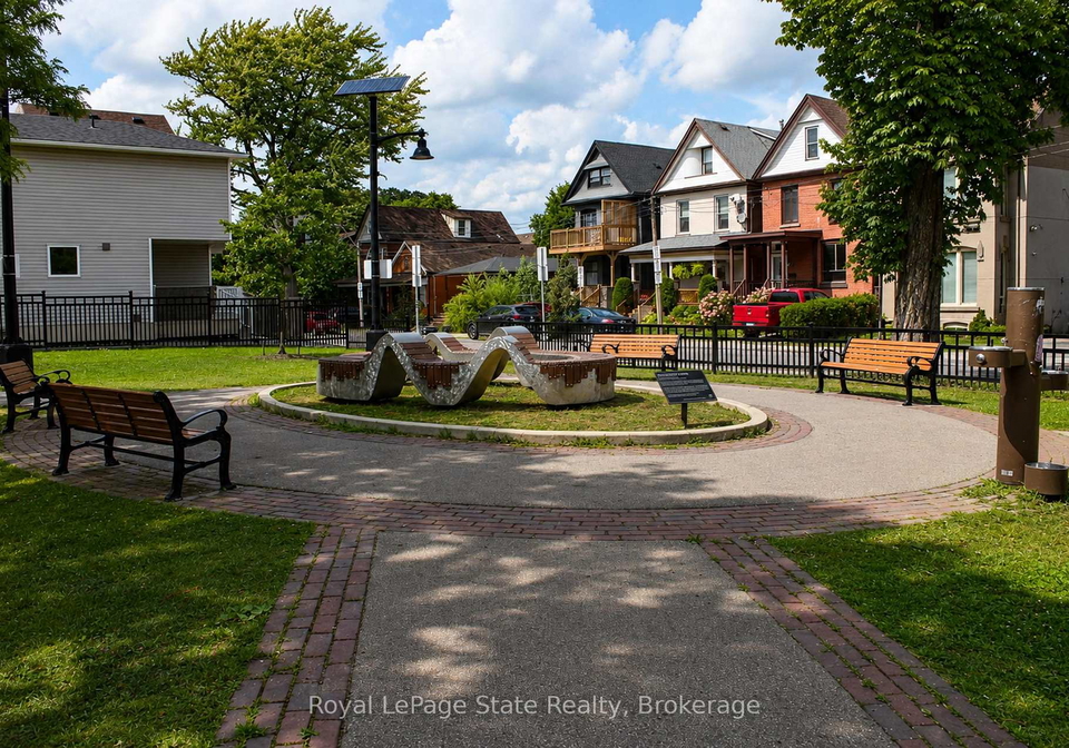 56-n-wentworth-street-hamilton-ontario-x13723578