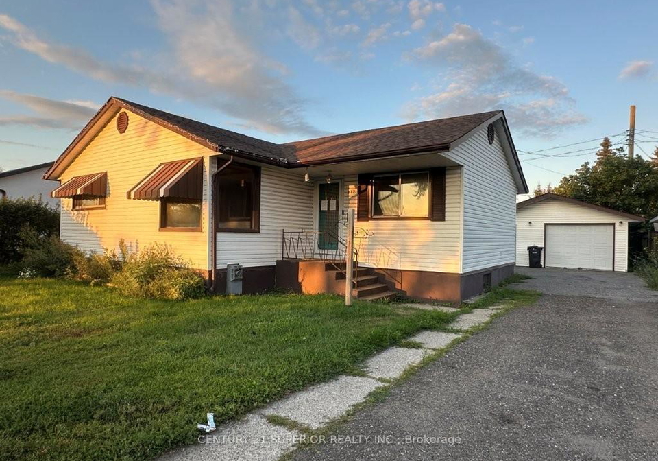 412-james-street-s-thunder-bay-ontario-x13723582