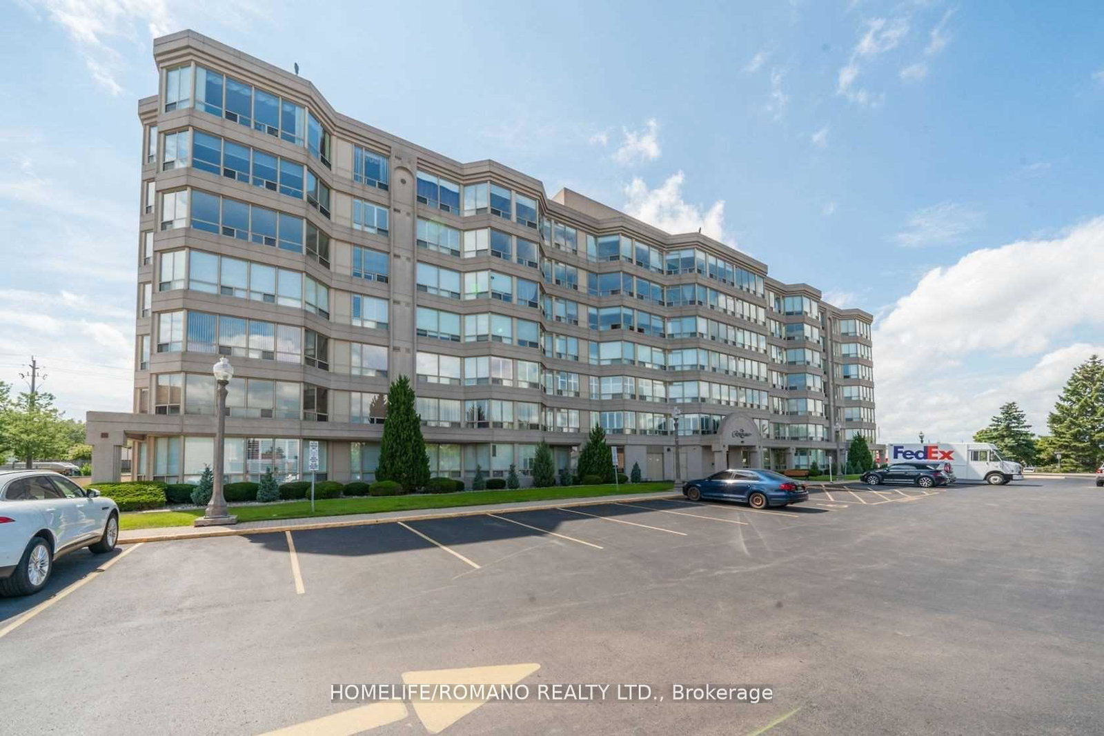 495-highway-8-hamilton-ontario-x13723602