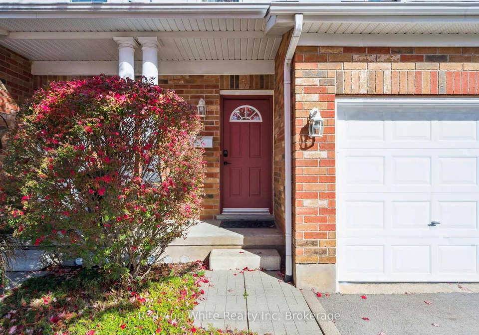 151-clairfields-drive-e-guelph-ontario-x13723726