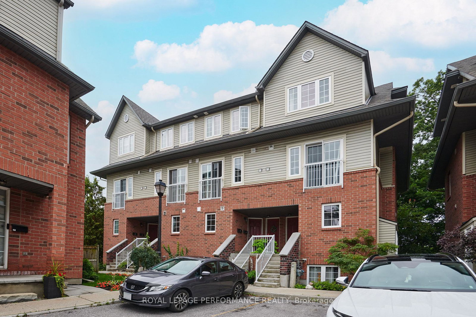 64-mayflower-private-ottawa-ontario-x13723800
