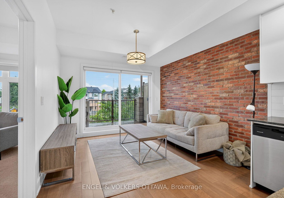 2785-baseline-road-ottawa-ontario-x13724166