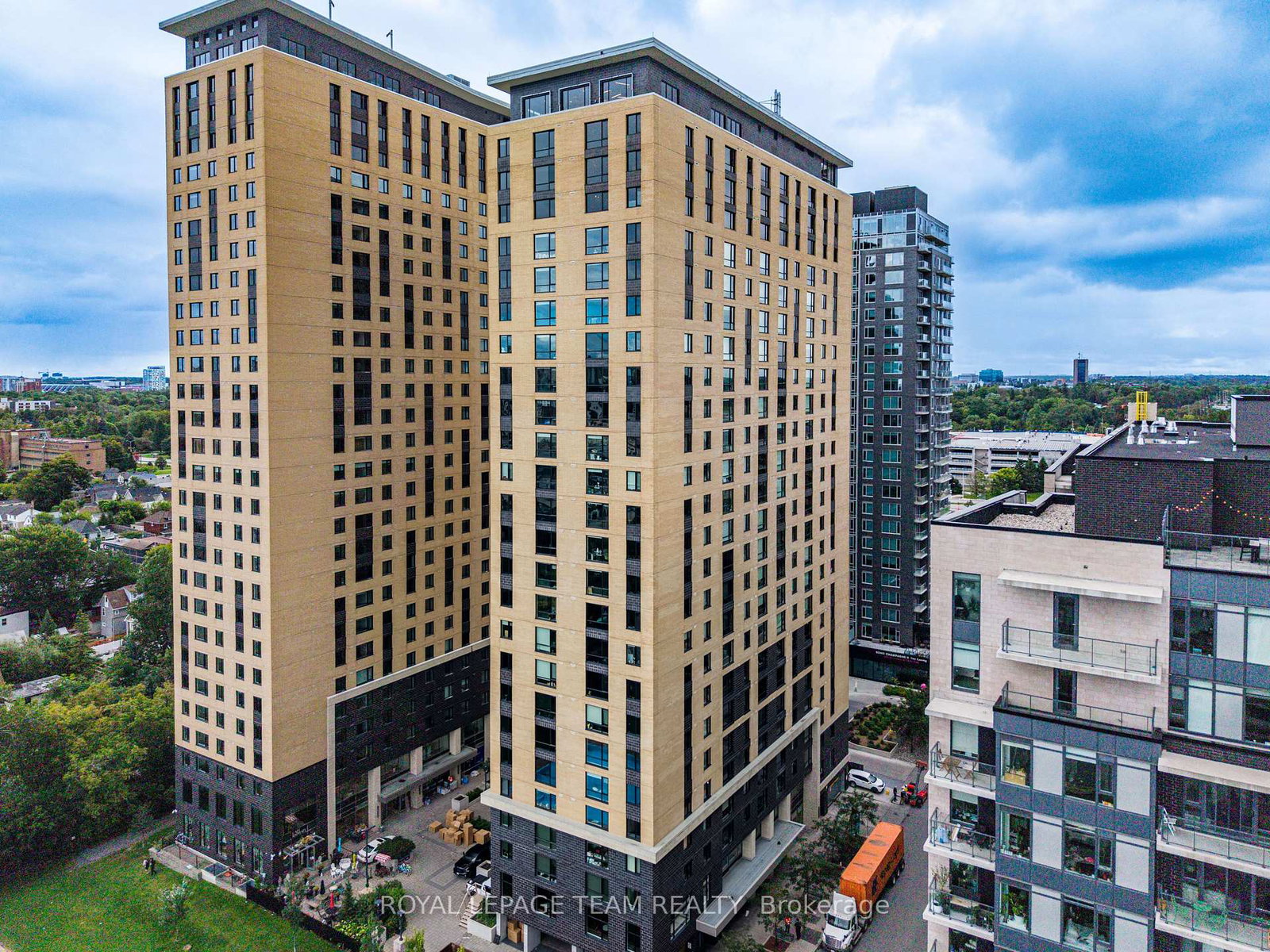 105-champagne-avenue-ottawa-ontario-x13724188