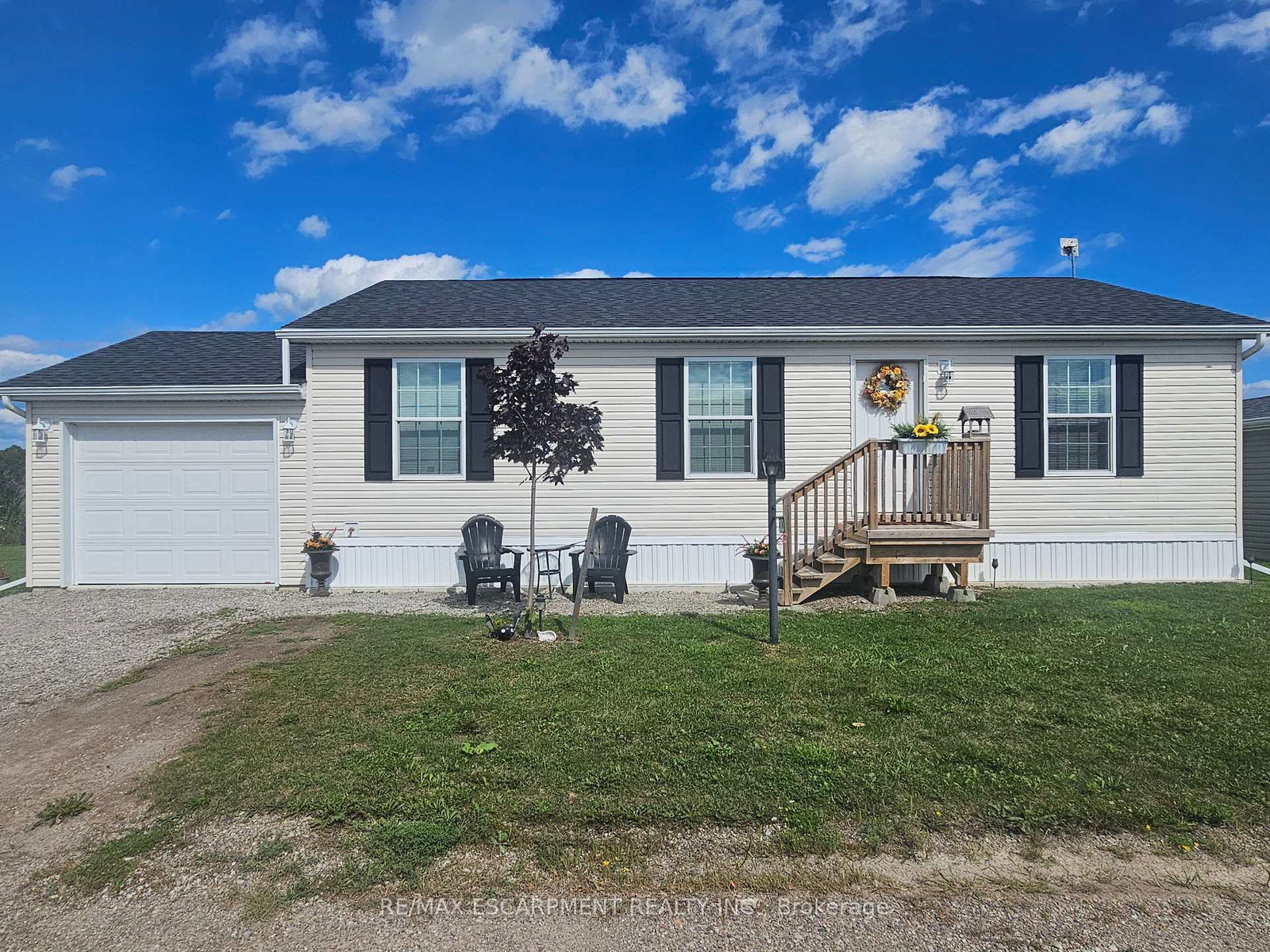 10-marsh-cove-haldimand-ontario-x13724228