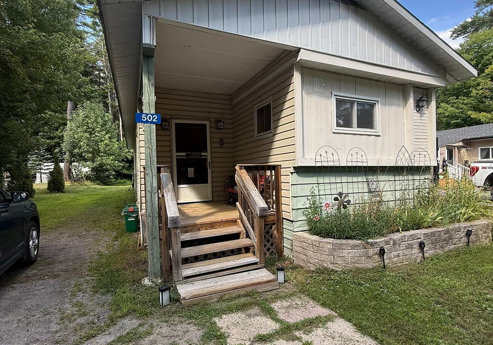 1713-highway-11-south-highway-e-gravenhurst-ontario-x13724272