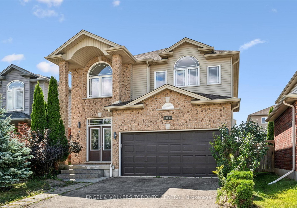 909-pebblecreek-court-kitchener-ontario-x13724634