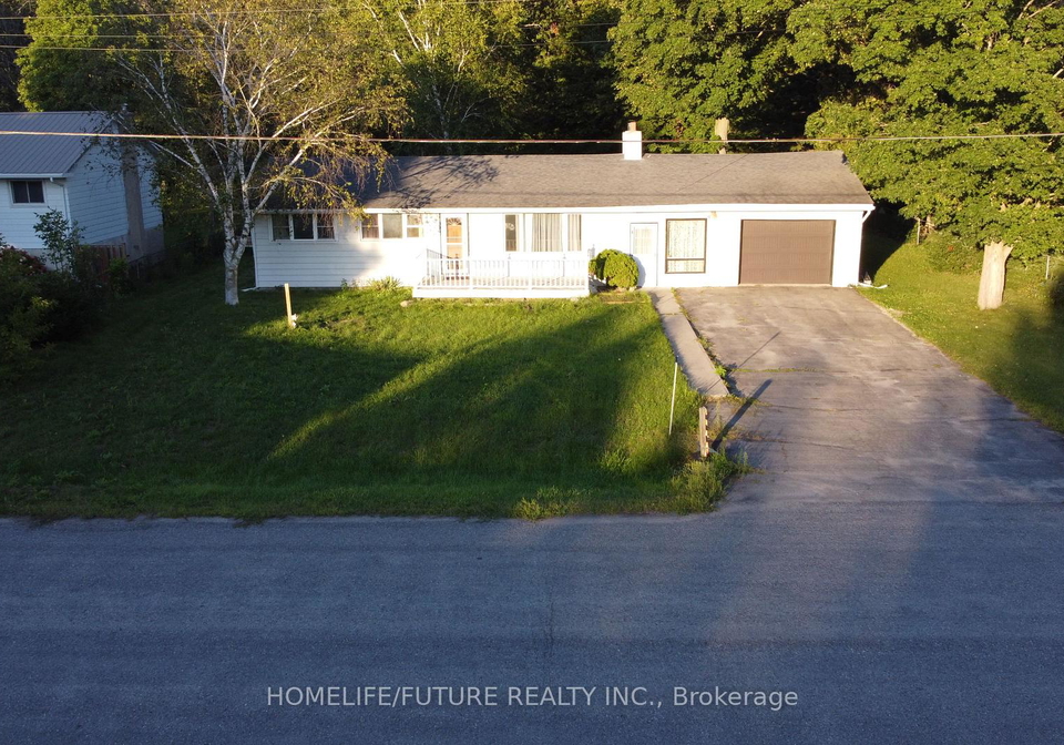 85-peterson-street-quinte-west-ontario-x13724886
