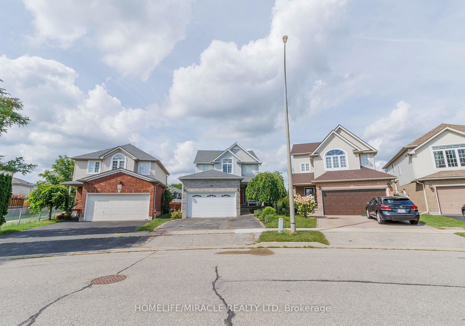 46-heatherwood-place-kitchener-ontario-x13724952