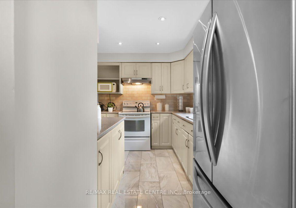 421-bairstow-crescent-waterloo-ontario-x13724968