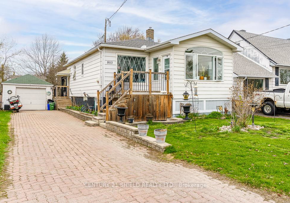 803-leonard-avenue-e-cornwall-ontario-x13725048