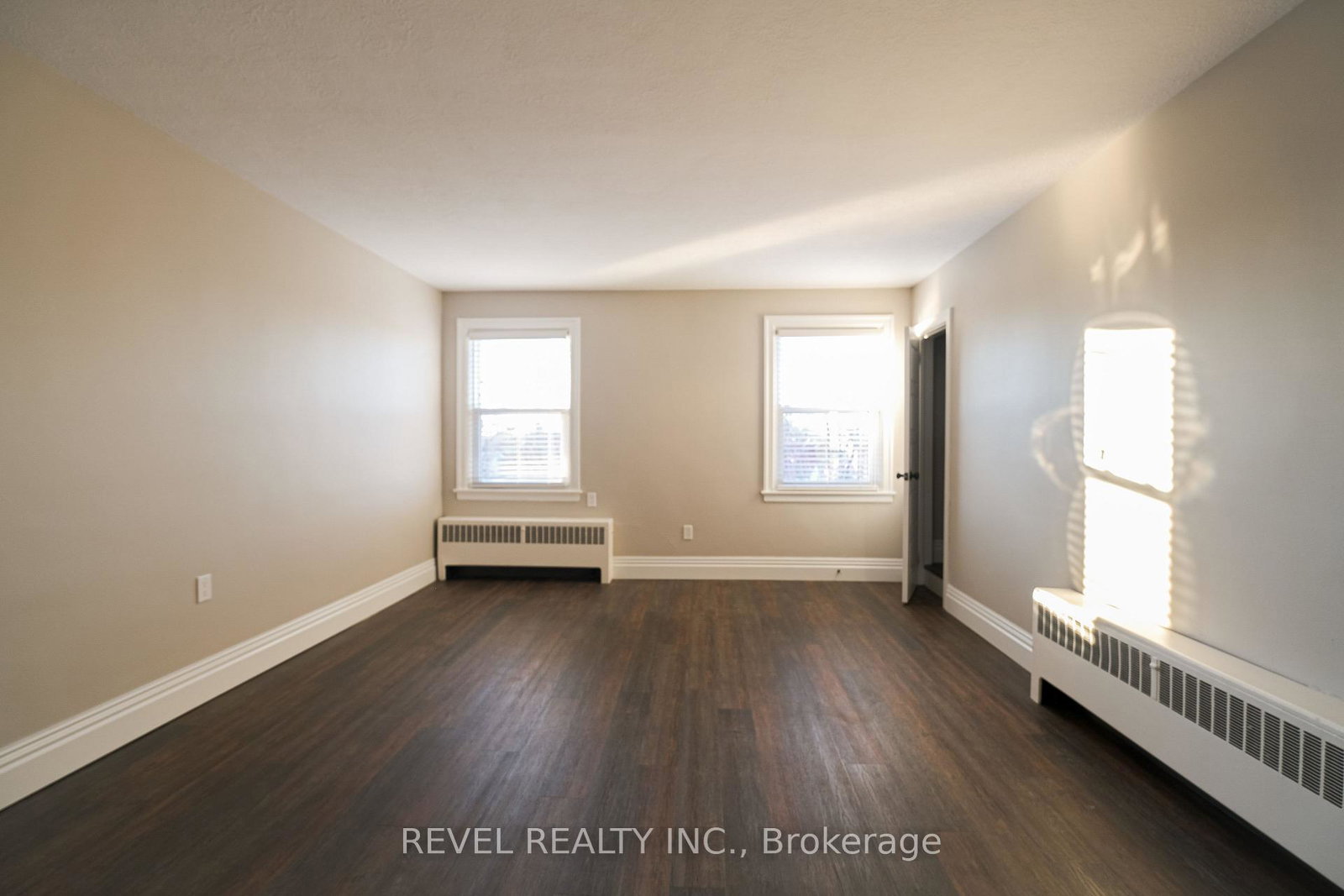 350-n-simcoe-street-n-peterborough-ontario-x13725106