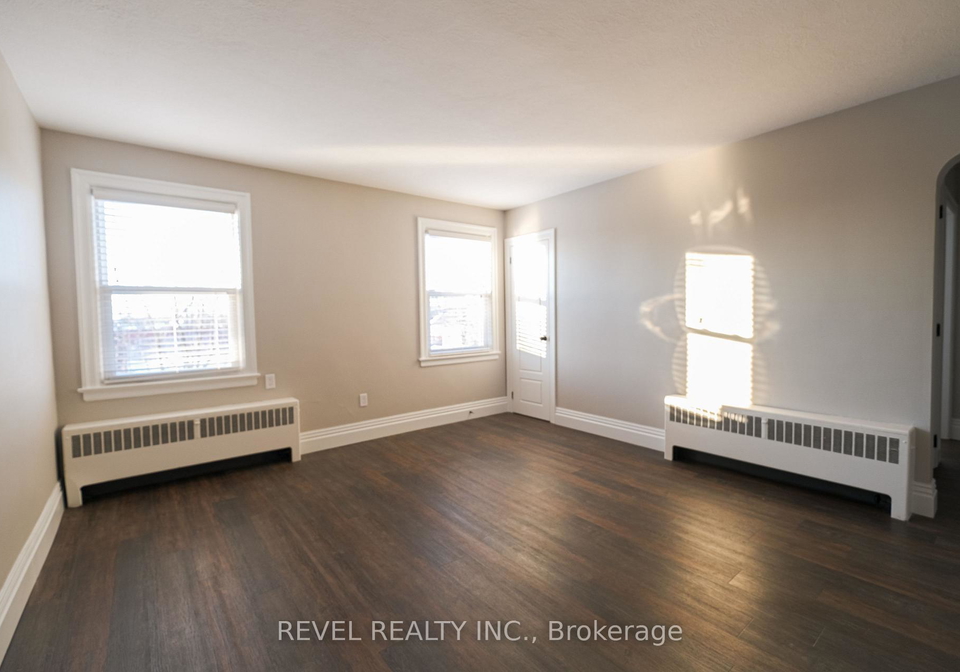 350-n-simcoe-street-n-peterborough-ontario-x13725106