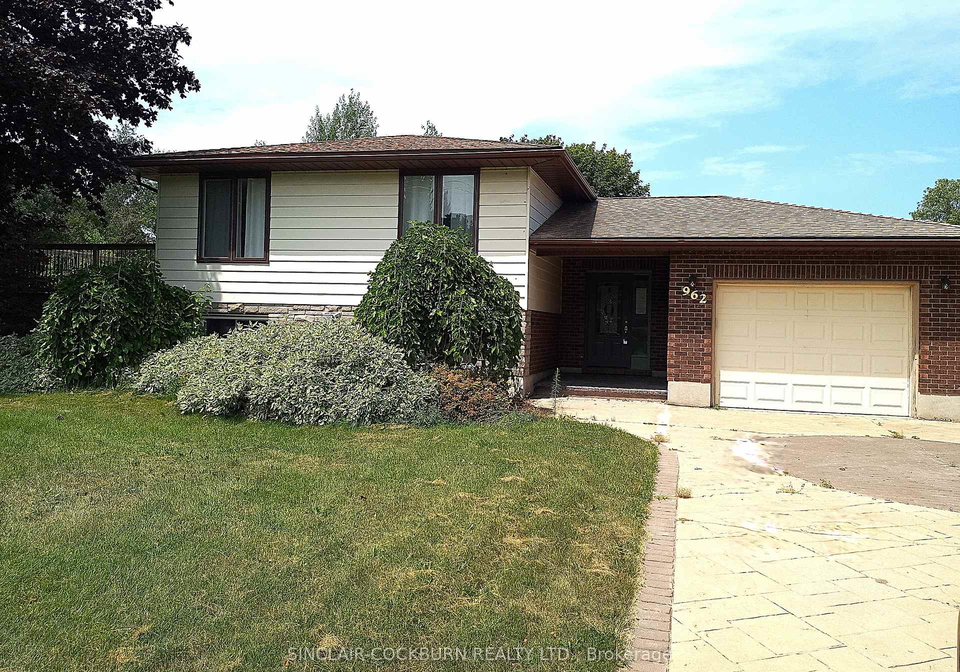 962-boardwalk-street-huron-kinloss-ontario-x13725184