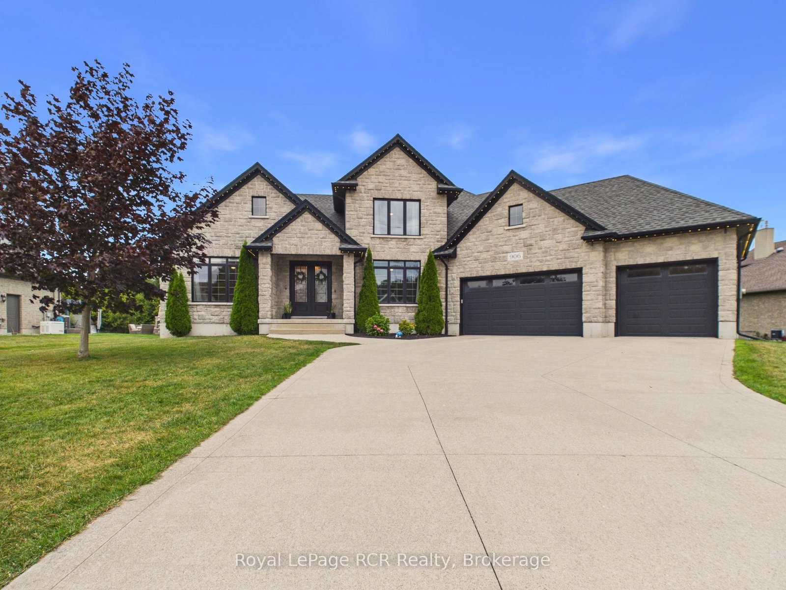 906-parkplace-place-huron-kinloss-ontario-x13725532