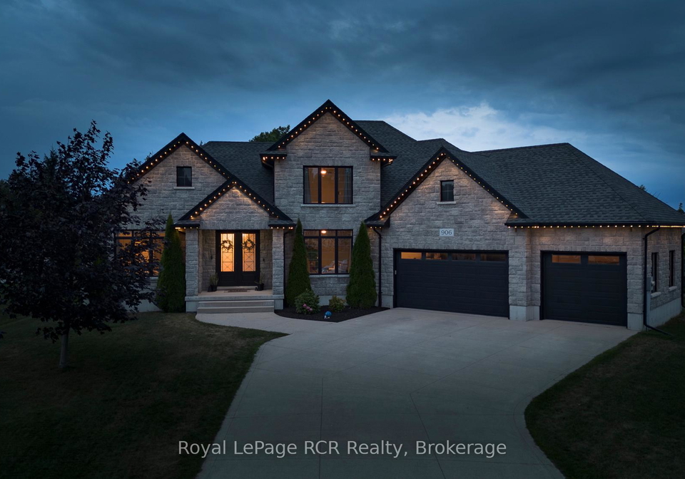 906-parkplace-place-huron-kinloss-ontario-x13725532