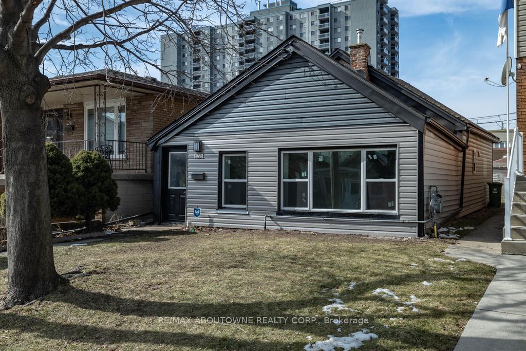 131-west-avenue-n-hamilton-ontario-x13725808