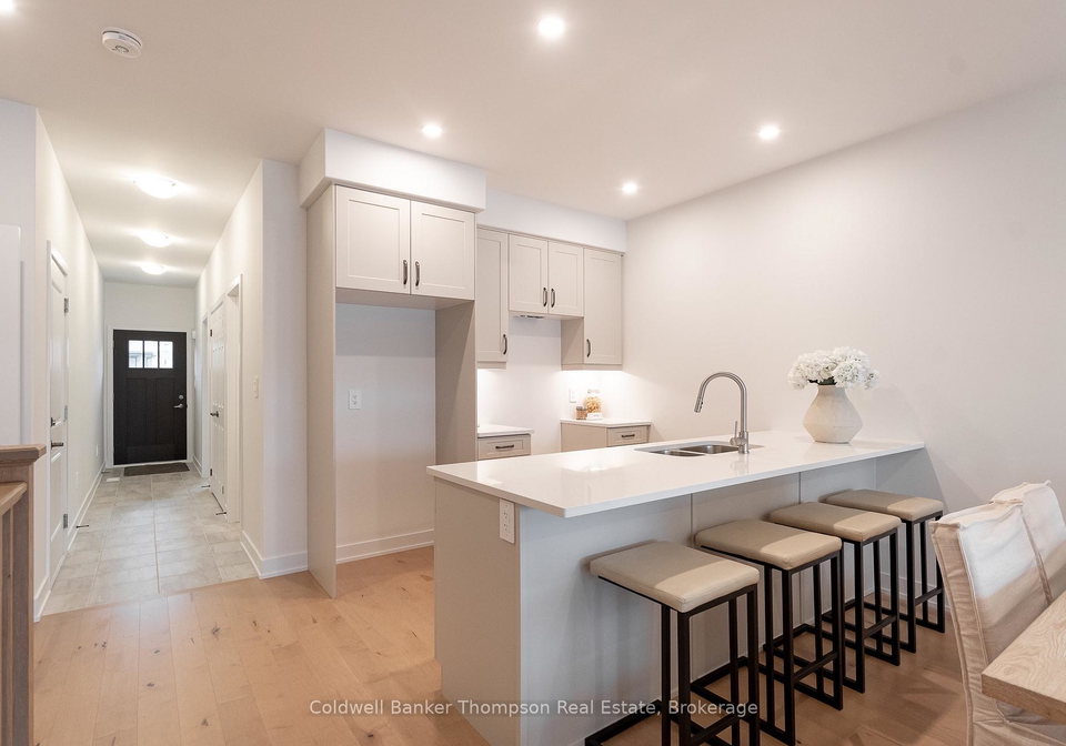 44-charles-morley-boulevard-huntsville-ontario-x13725830