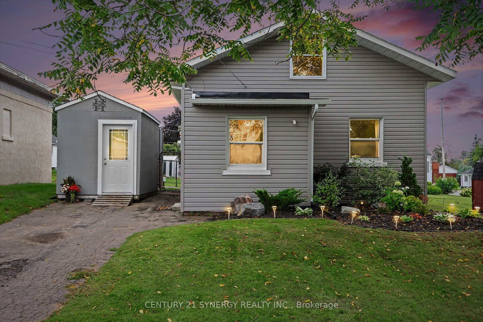 3-mckenzie-avenue-smiths-falls-ontario-x13726096