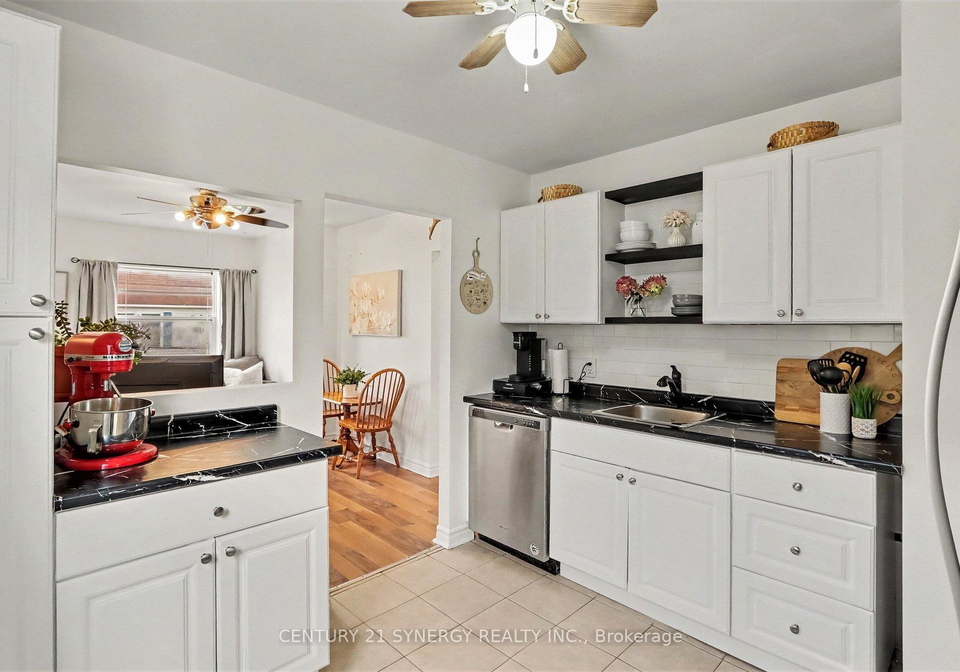 3-mckenzie-avenue-smiths-falls-ontario-x13726096