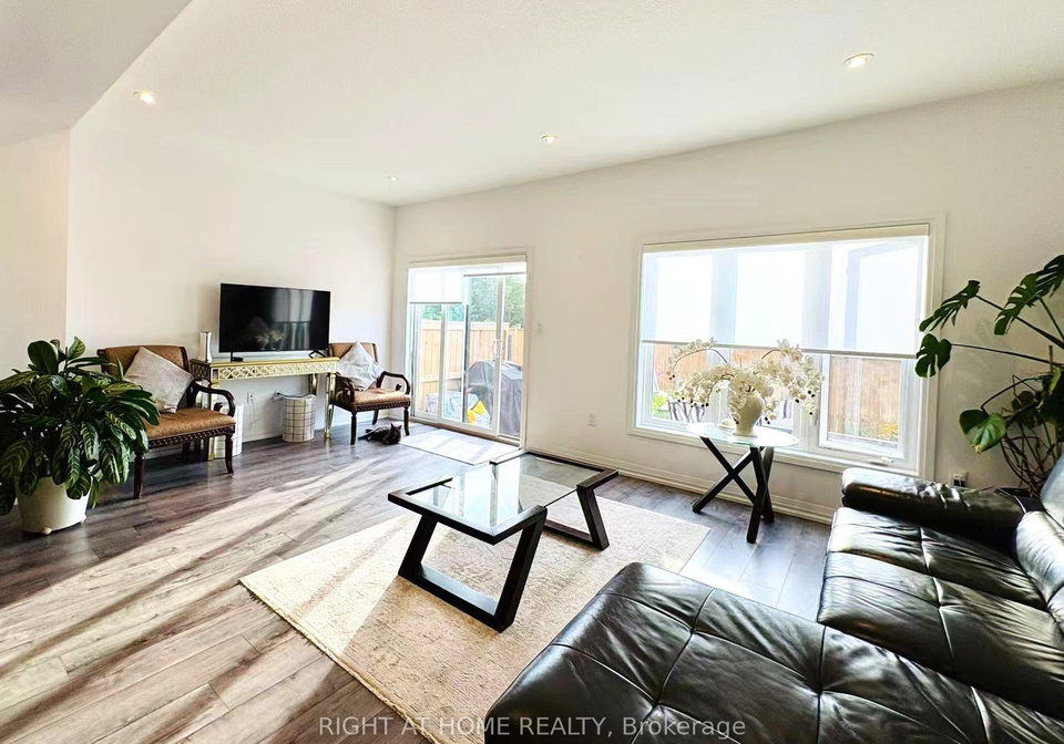 61-soho-street-hamilton-ontario-x13726176