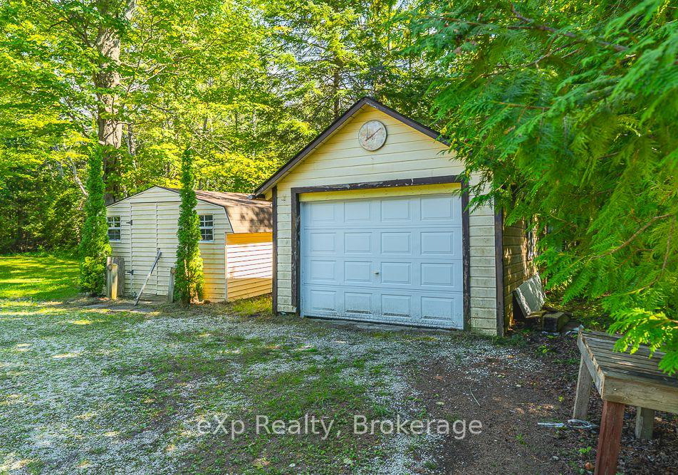 520-huron-road-south-bruce-peninsula-ontario-x13726278