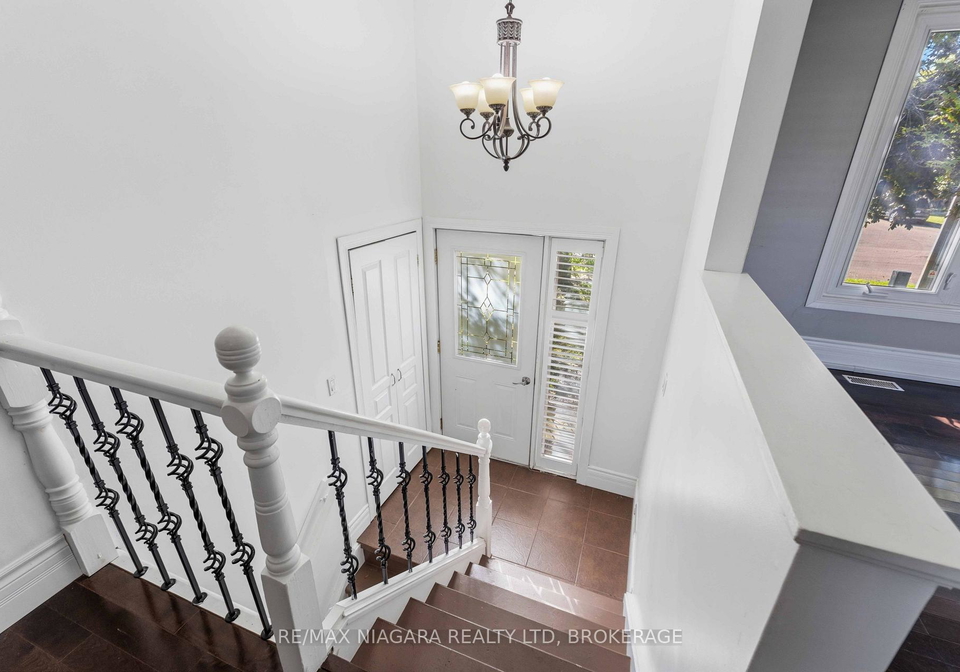 60-brant-avenue-welland-ontario-x13726630