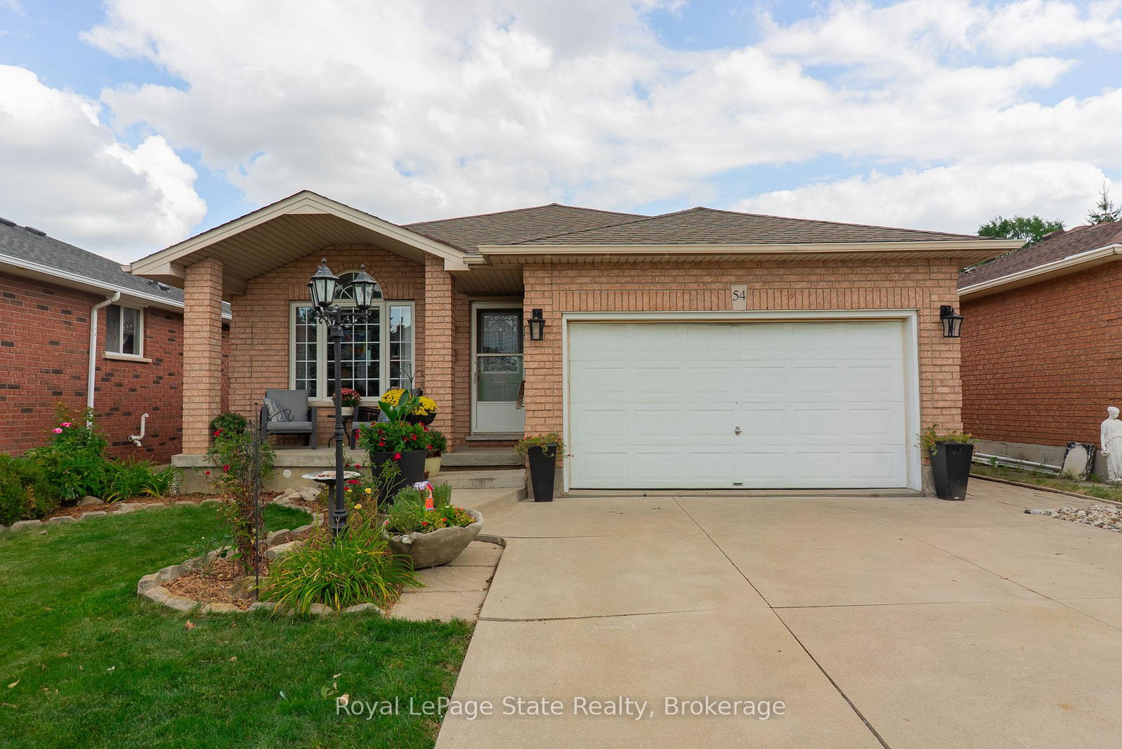 54-republic-avenue-hamilton-ontario-x13726640