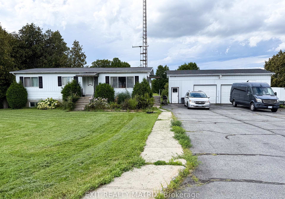 3875-county-road-45-w-north-glengarry-ontario-x13726654