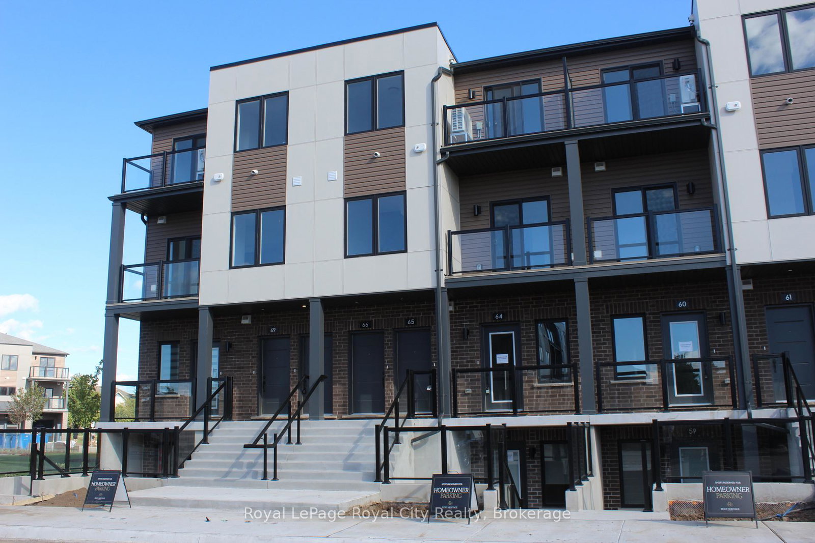 42-lowes-road-w-guelph-ontario-x13726674