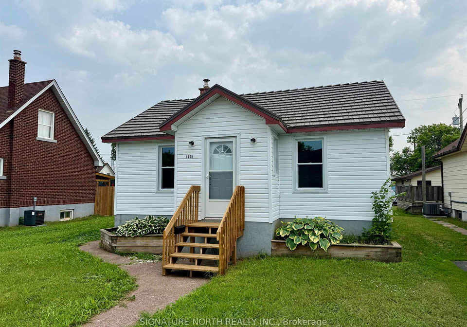 1004-gore-street-w-thunder-bay-ontario-x13726696
