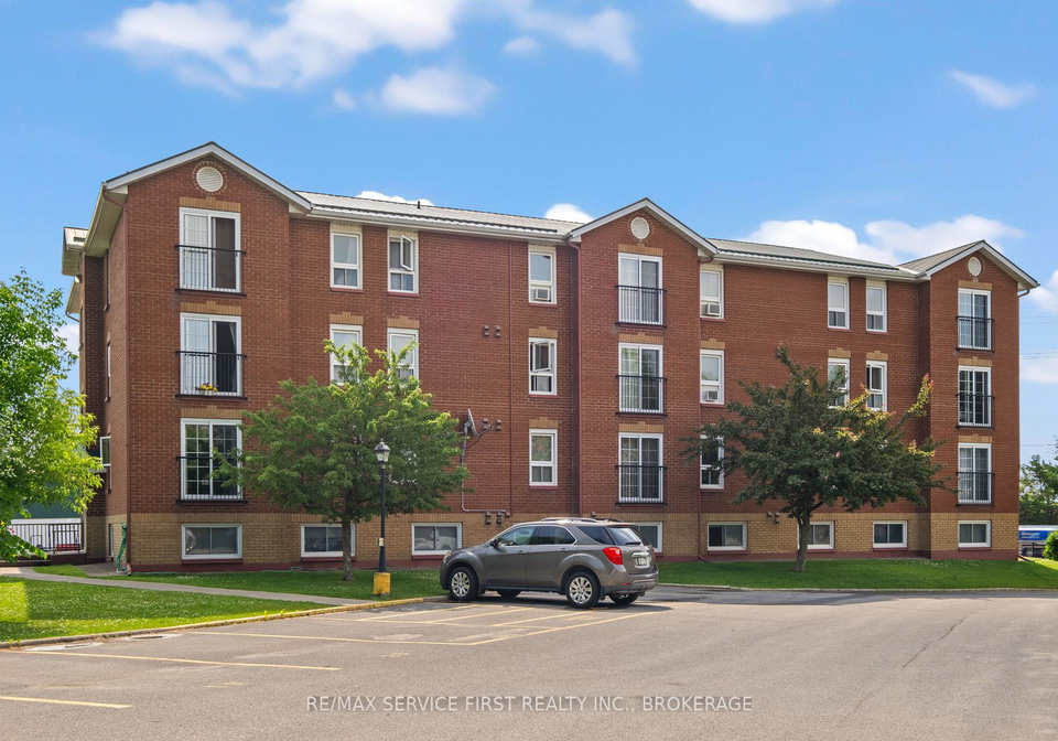 550-talbot-place-gananoque-ontario-x13726700