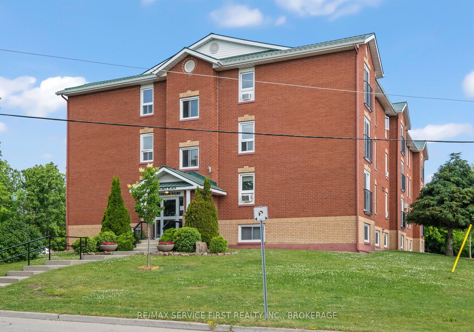 550-talbot-place-gananoque-ontario-x13726700