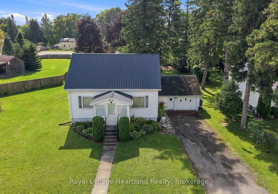 31-louise-street-minto-ontario-x13726792