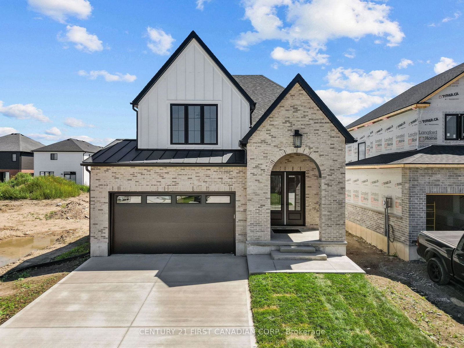 24-sheldabren-street-north-middlesex-ontario-x13727210