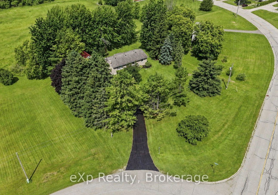 313-bruce-15-road-brockton-ontario-x13727258
