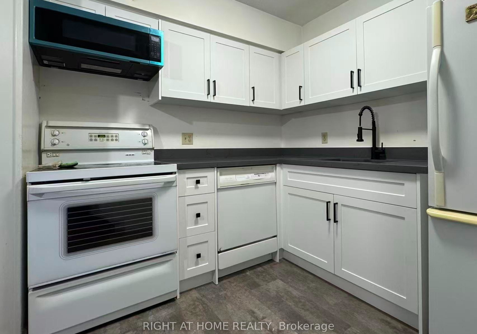 5-jacksway-crescent-london-north-ontario-x13727306