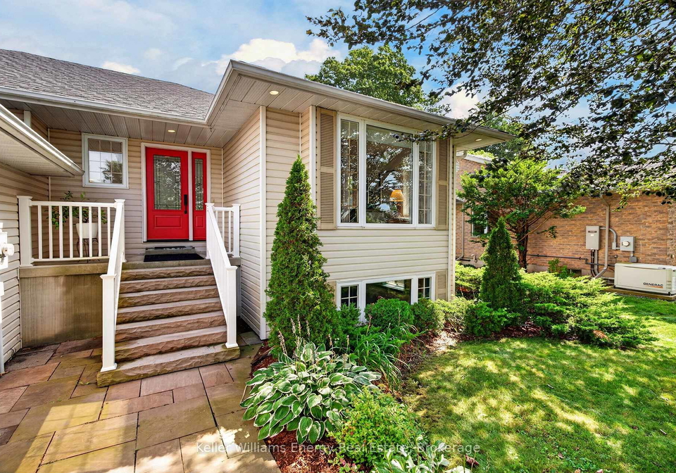 89-westwind-crescent-prince-edward-county-ontario-x13727354