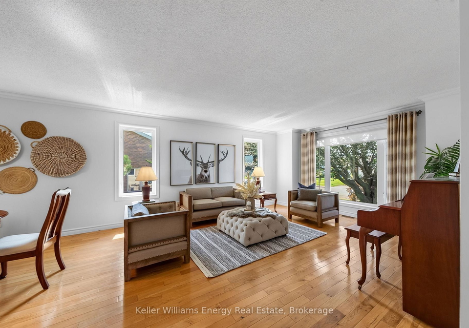 89-westwind-crescent-prince-edward-county-ontario-x13727354