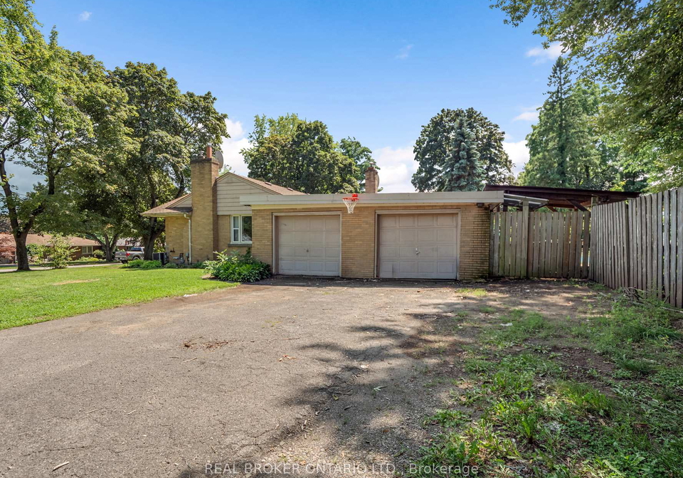 20-alan-crescent-pelham-ontario-x13727394