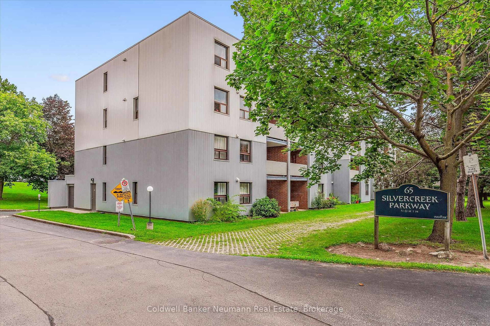 65-silvercreek-parkway-guelph-ontario-x13727406