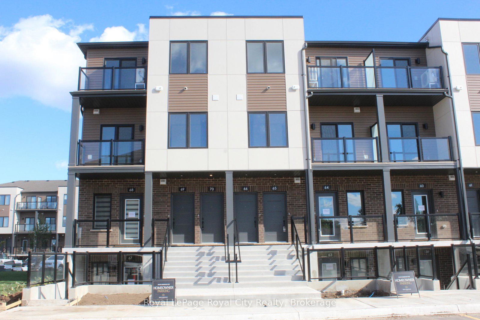 42-lowes-road-w-guelph-ontario-x13727662